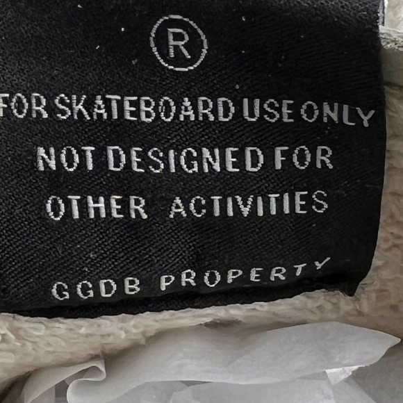 Golden Goose Authenticated  Superstars Exclusive Skater Silver Sneakers … - Picture 9 of 11